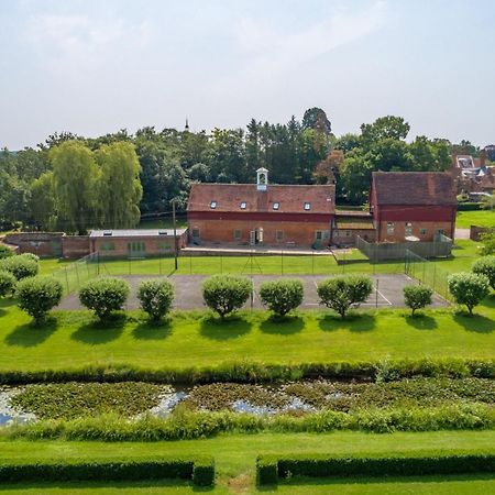 Belchamp Hall Stables Belchamp Otten Bagian luar foto